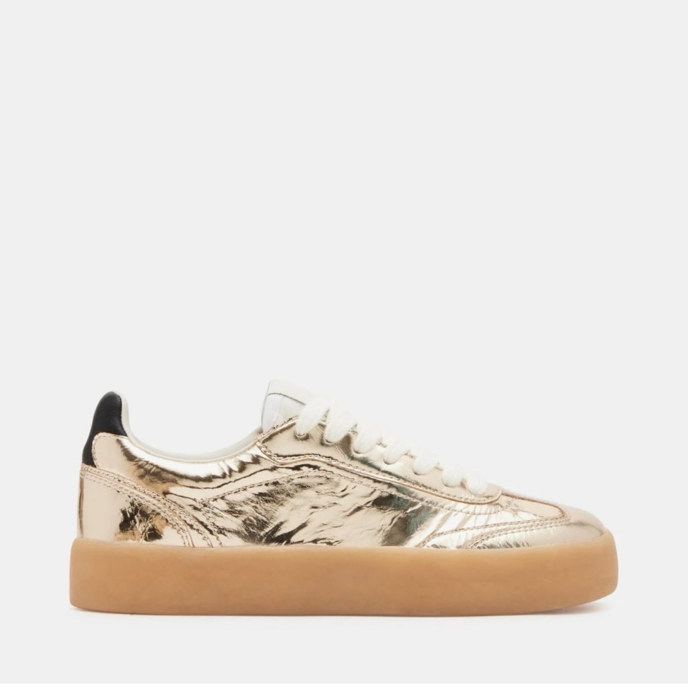 Tux Gold Steve Madden sneakers | NIB